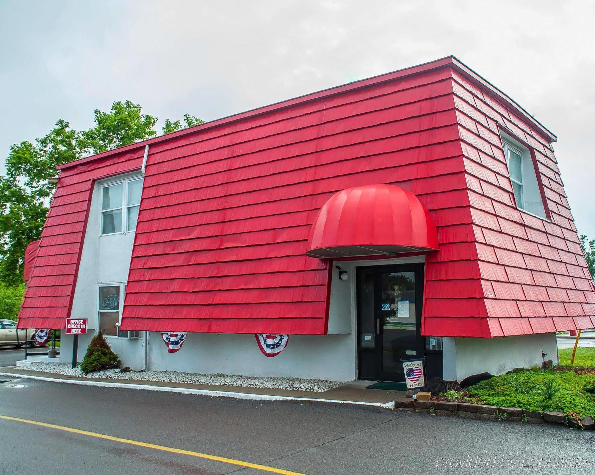 Adirondack Efficiencies Hotel Watertown Kültér fotó