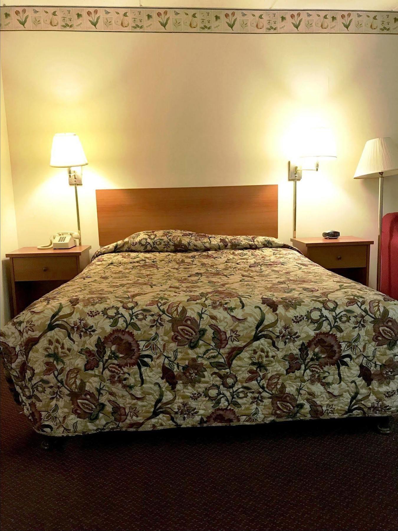 Adirondack Efficiencies Hotel Watertown Kültér fotó